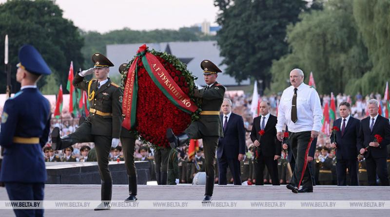 A. Lukašenka Bresto tvirtovėje: savo tėvynės ir suvereniteto niekam neatiduosime