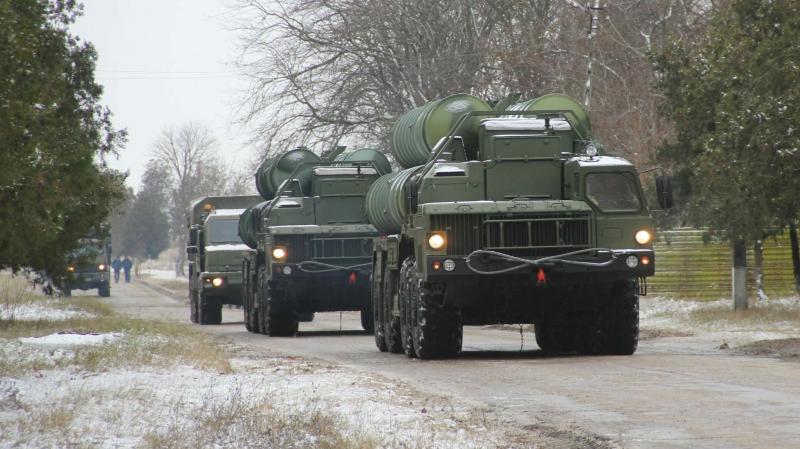 Oro gynybos sistema S-400 buvo perduota koviniam budėjimui Baltarusijai