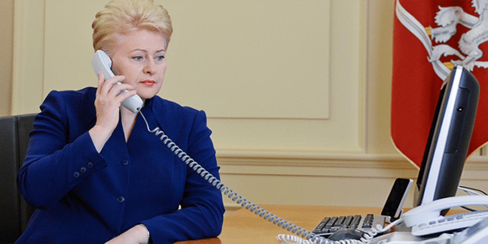 Grybauskaitė tiki, kad Trampas paskambins